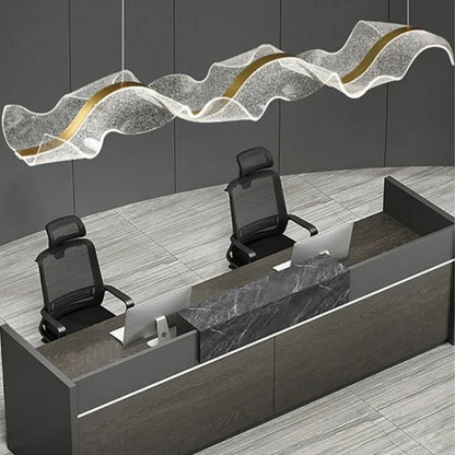 Elegant Wave-Shaped Glass