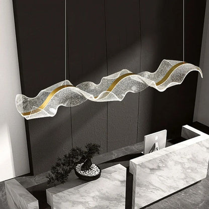 Elegant Wave-Shaped Glass