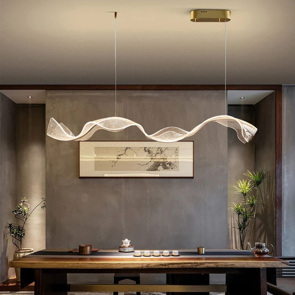 Elegant Wave-Shaped Glass